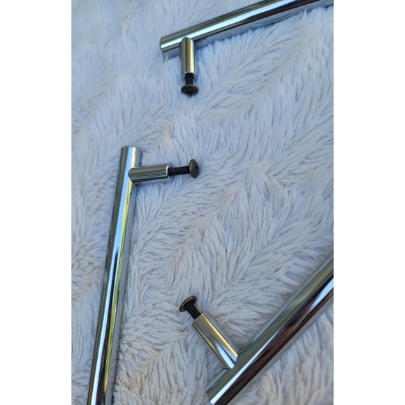 3 NEW contemporary silver metal cabinet bar pulls - Picture 4 of 16